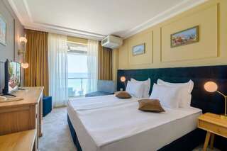 Отель Marina Hotel - All Inclusive, Sunny Day Co. Святые Константин и Елена Двухместный номер с 2 отдельными кроватями и балконом — Бесплатная парковка-1